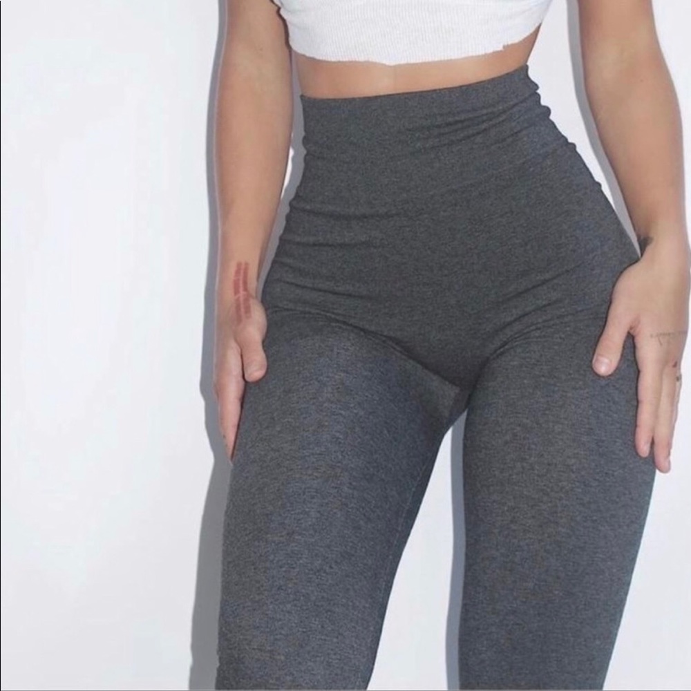 NATURYL by Nikyee Heaton ~leggings